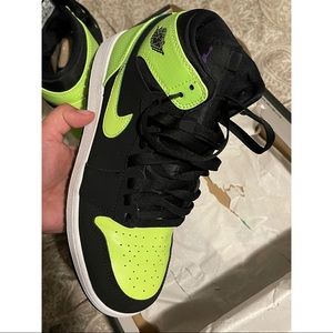 "Ghost Green" Air Jordan 1 Girls GS